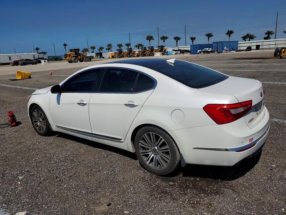 2014 KIA Cadenza Premium
