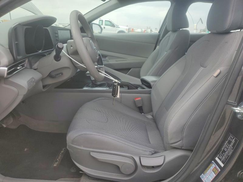 2023 Hyundai Elantra se