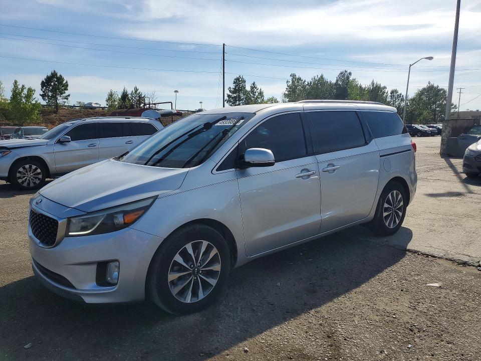 2015 KIA Sedona sx