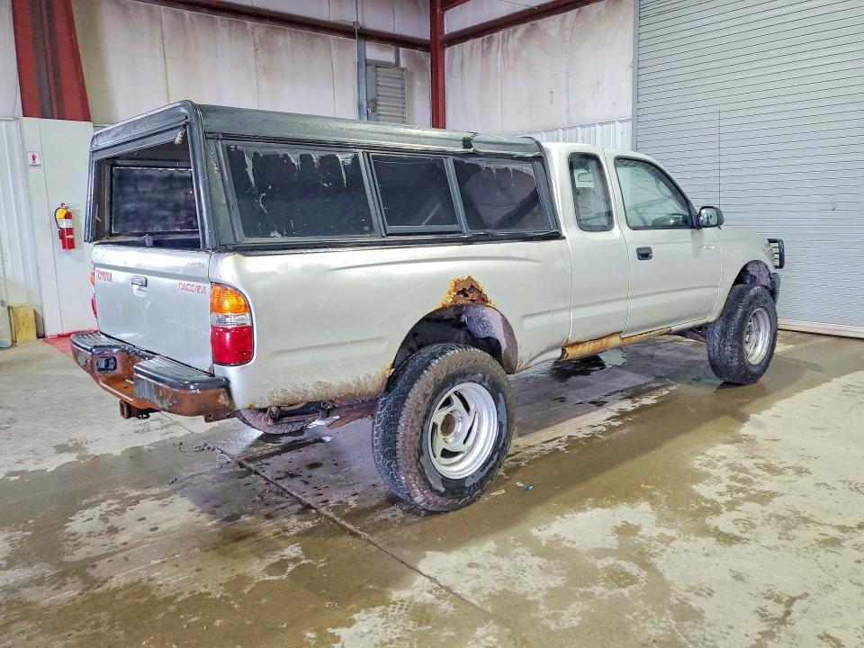 2003 Toyota Tacoma Xtracab