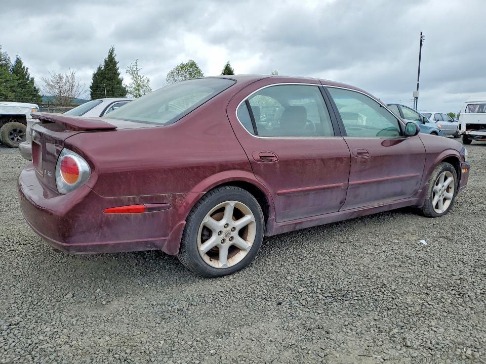 2002 Nissan Maxima gxe