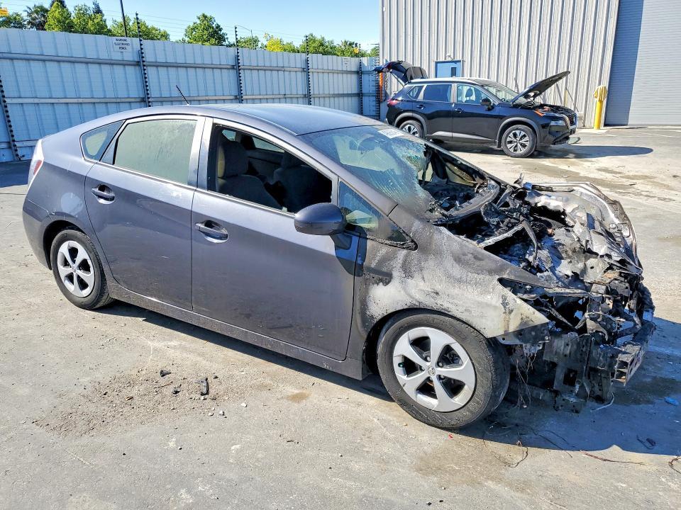 2014 Toyota Prius two