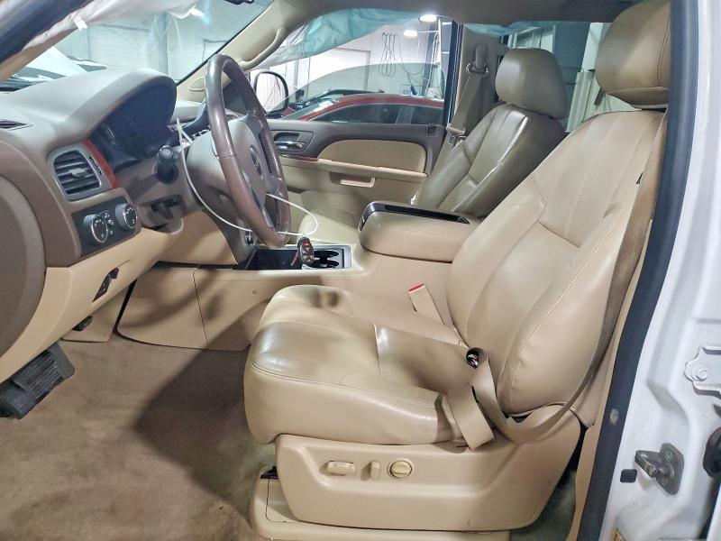 2013 GMC Yukon xl K1500 slt