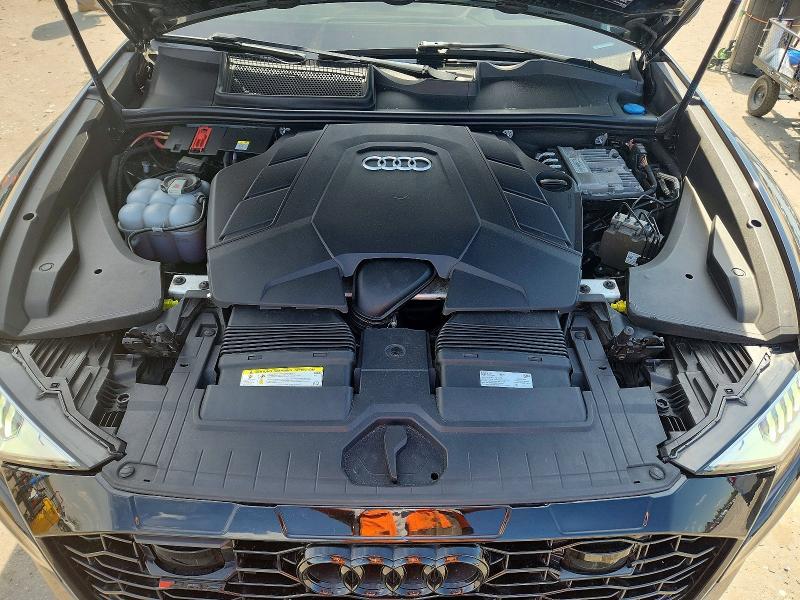 2019 Audi Q8 Prestige