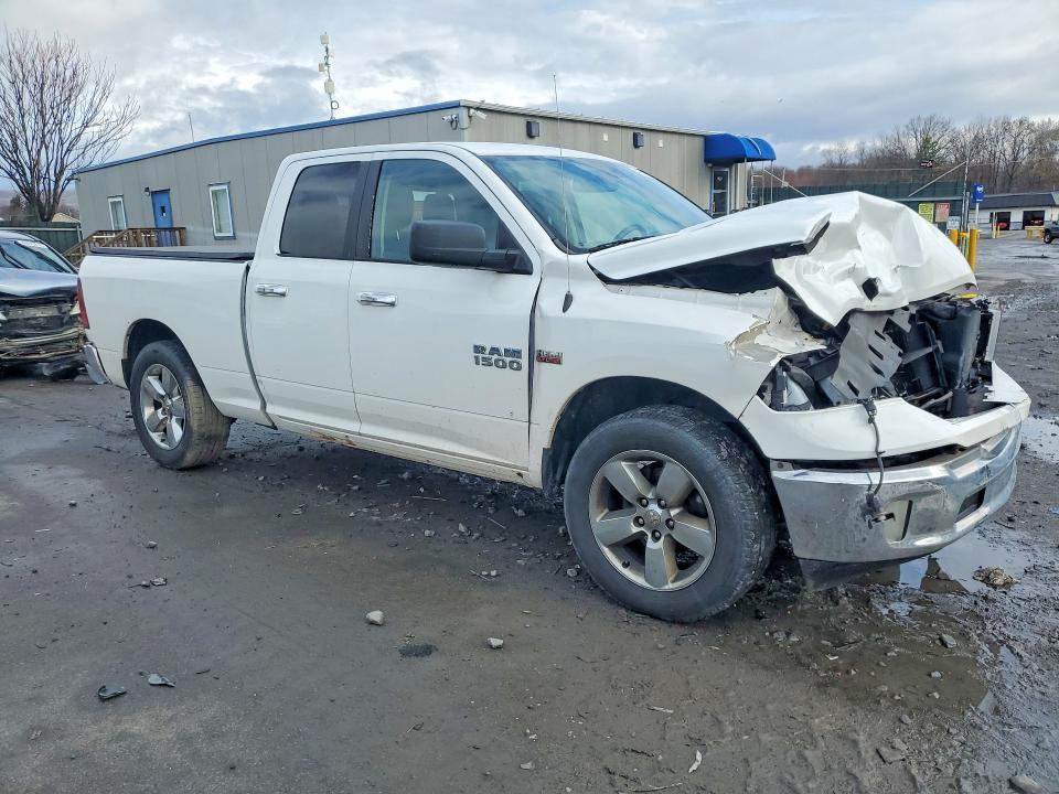 2016 Dodge RAM 1500 SLT