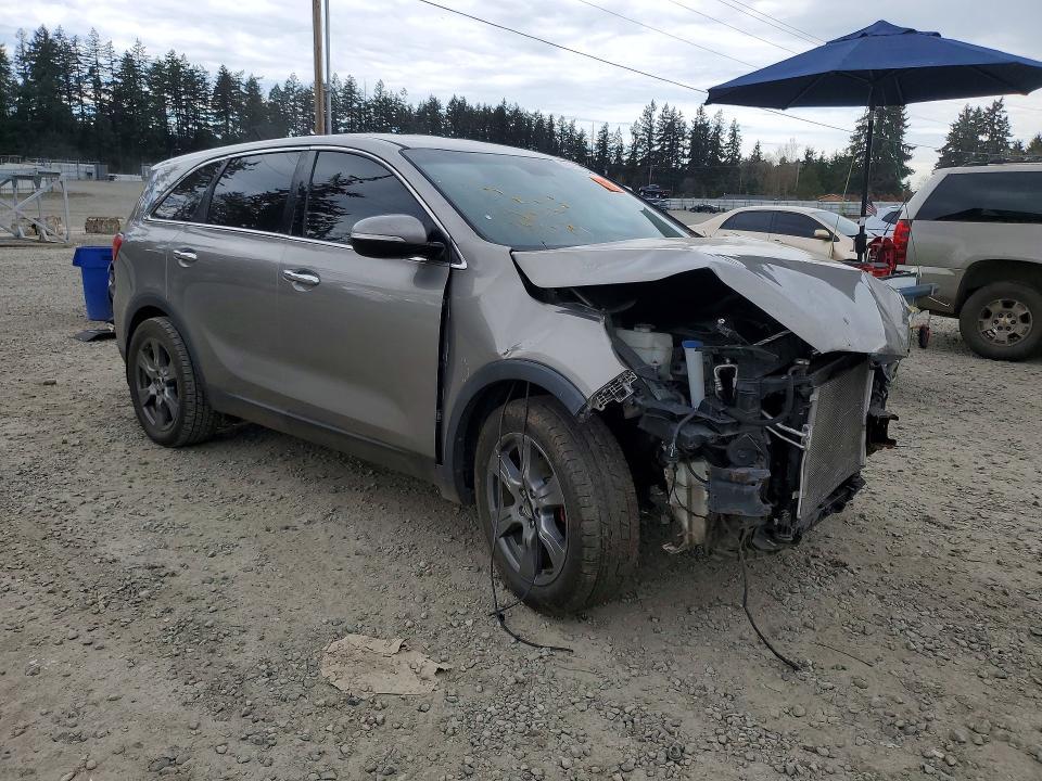 2019 KIA Sorento lx