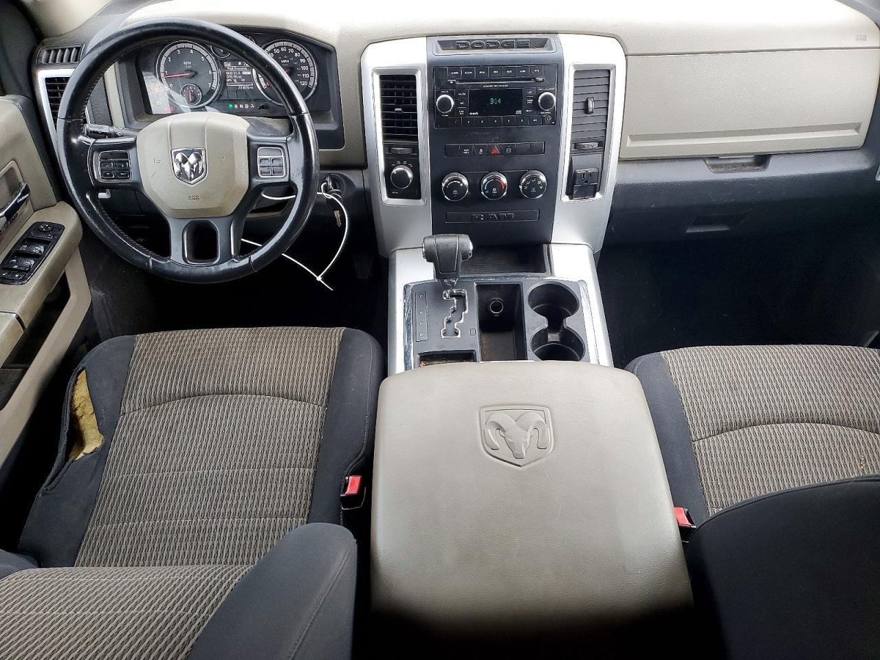 2012 Dodge RAM 1500 SLT