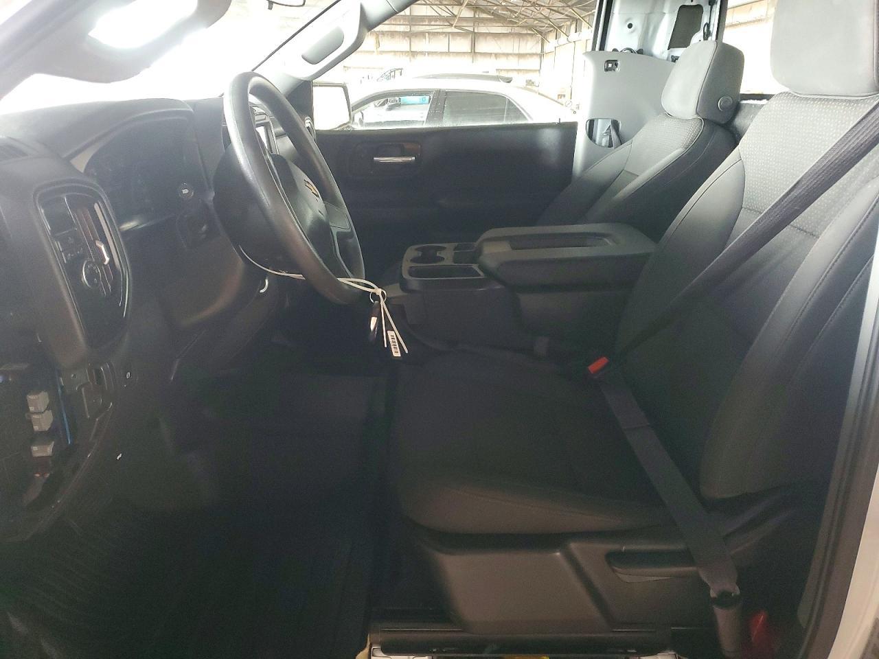 2025 Chevrolet Silverado C1500