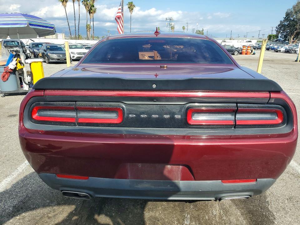 2018 Dodge Challenger sxt
