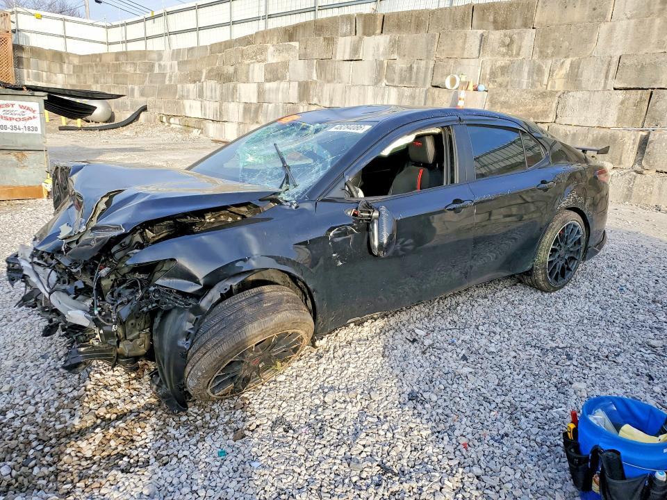 2021 Toyota Camry trd