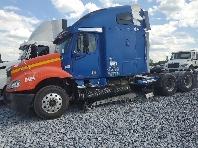 2005 Freightliner Columbia 120 Semi Truck