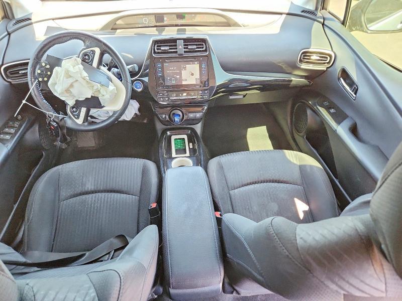 2016 Toyota Prius Three
