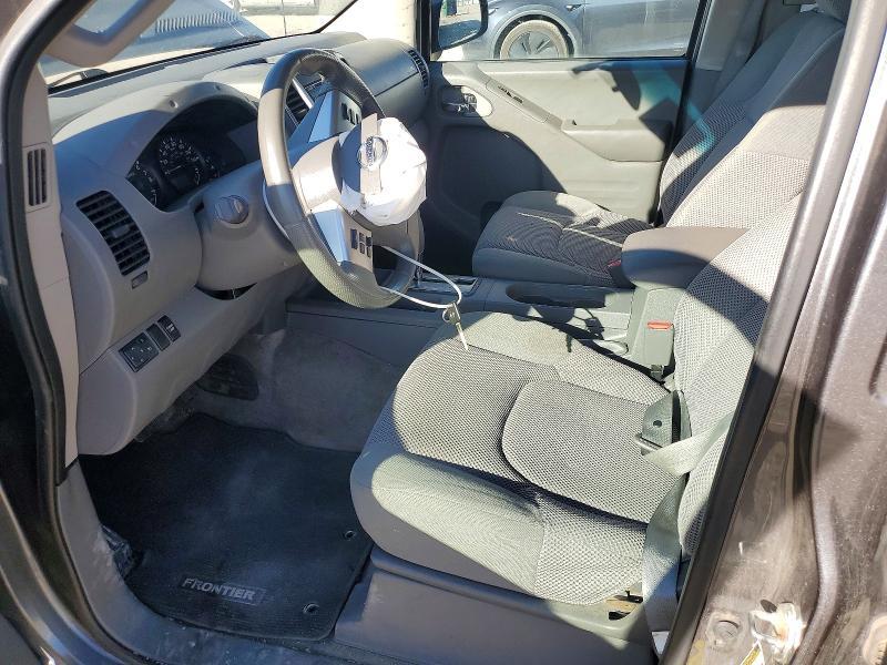 2016 Nissan Frontier SV