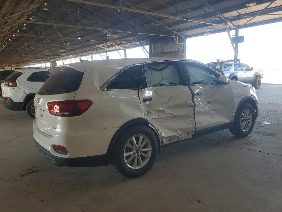 2020 KIA Sorento lx V6