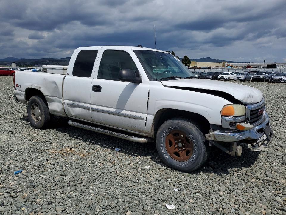 2004 GMC New Sierra K1500