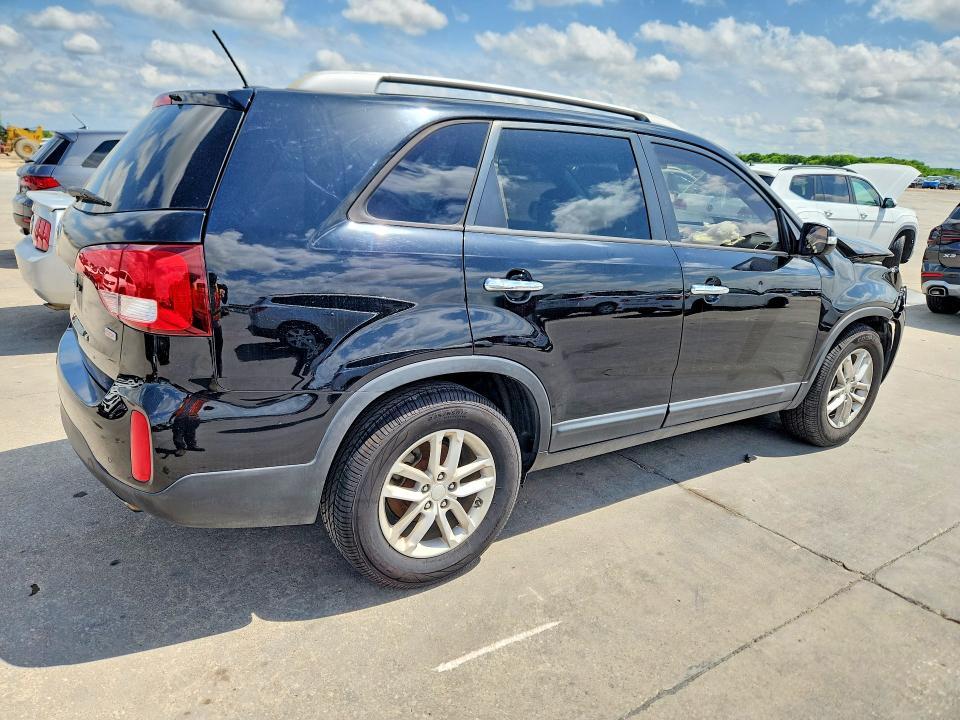 2015 KIA Sorento lx