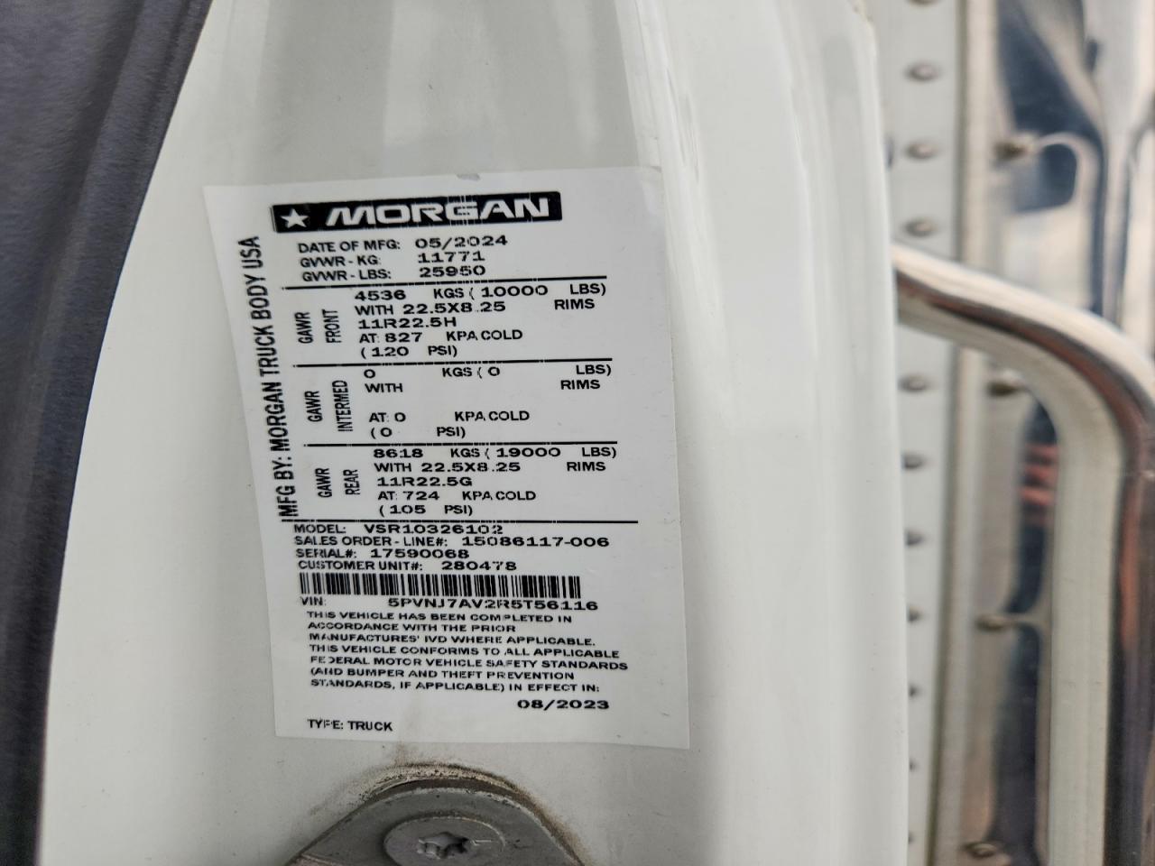 2024 Hino L6 Refrigerated BOX Truck