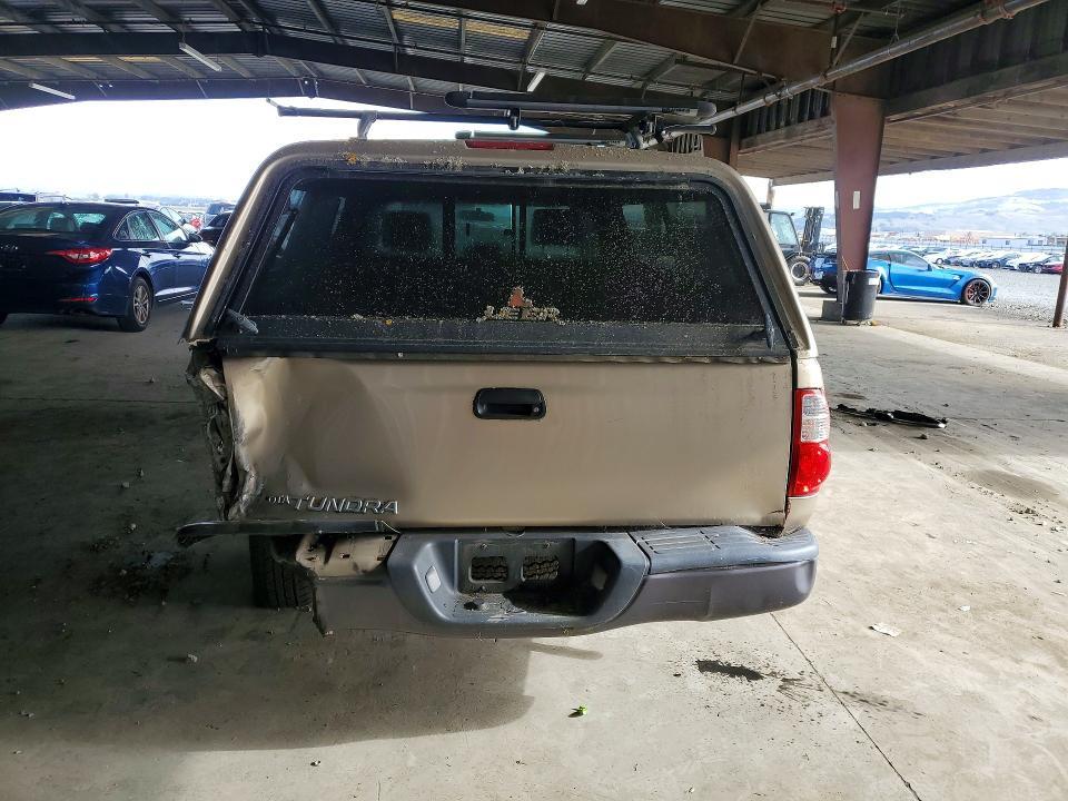 2005 Toyota Tundra Base