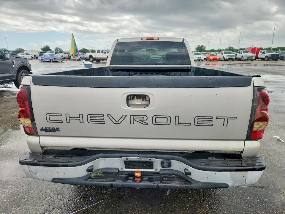 2004 Chevrolet Silverado C1500