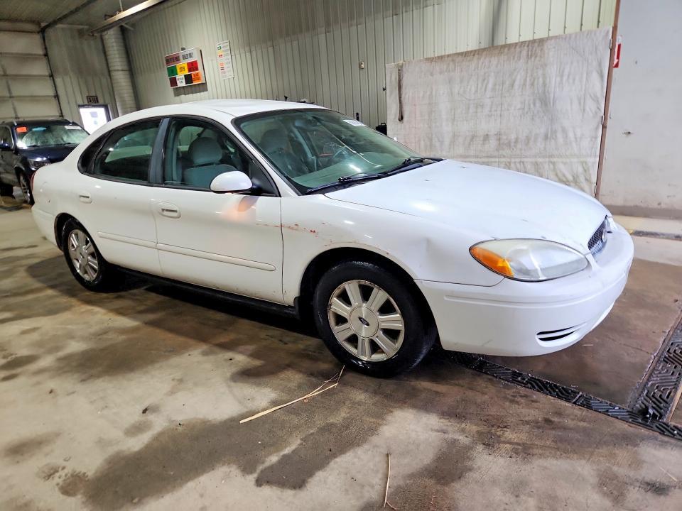 2005 Ford Taurus sel