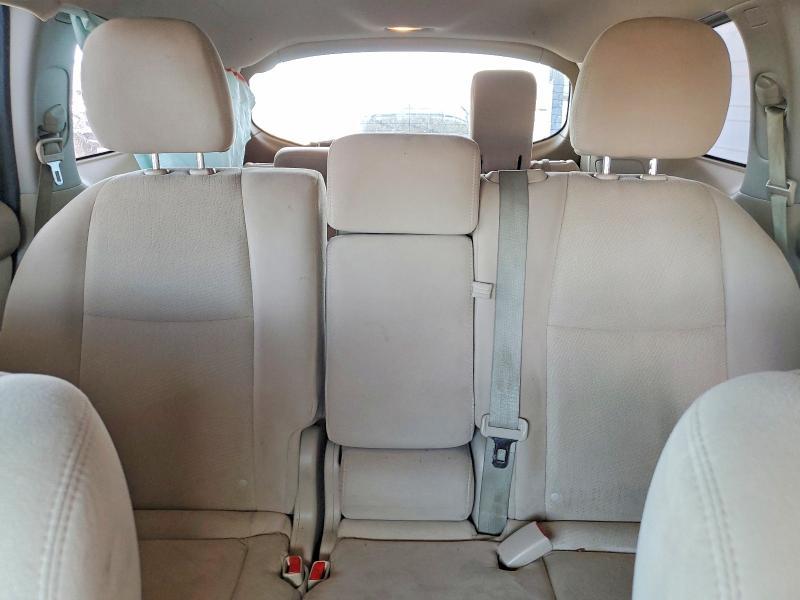 2014 Nissan Pathfinder sv