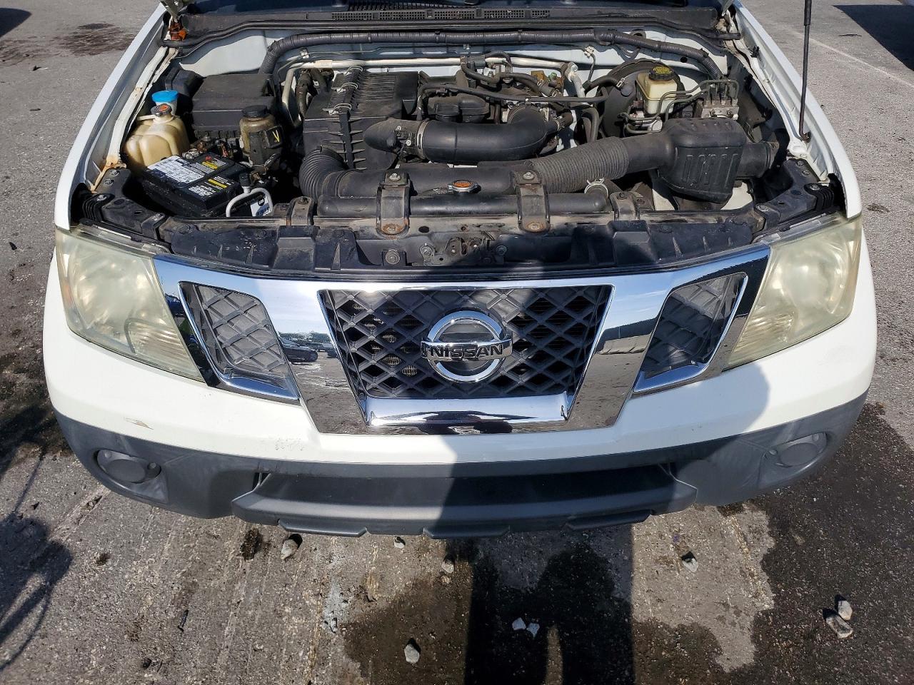 2015 Nissan Frontier S