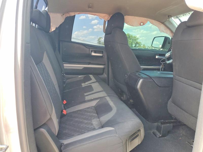 2015 Toyota Tundra SR