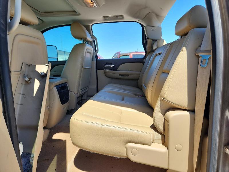 2014 Chevrolet Silverado K3500 LTZ