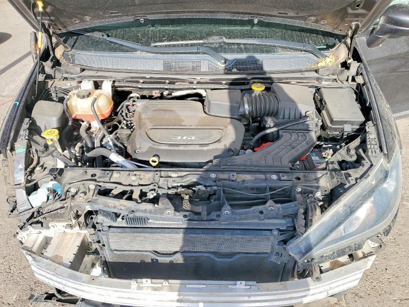 2017 Chrysler Pacifica Touring l