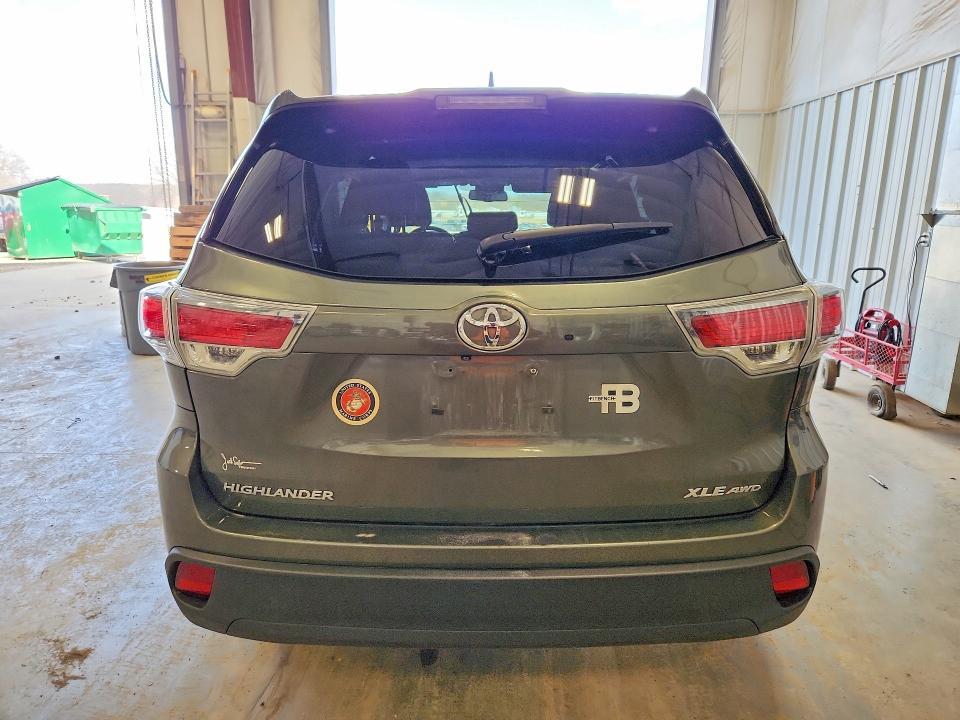 2014 Toyota Highlander xle