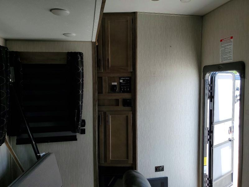 2020 Cherokee By Forest R Recreational Vehicle (RV)-TOY Hauler Camper