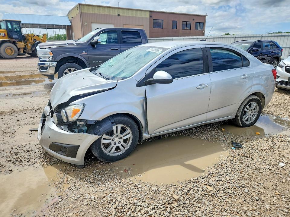 2015 Chevrolet Sonic lt