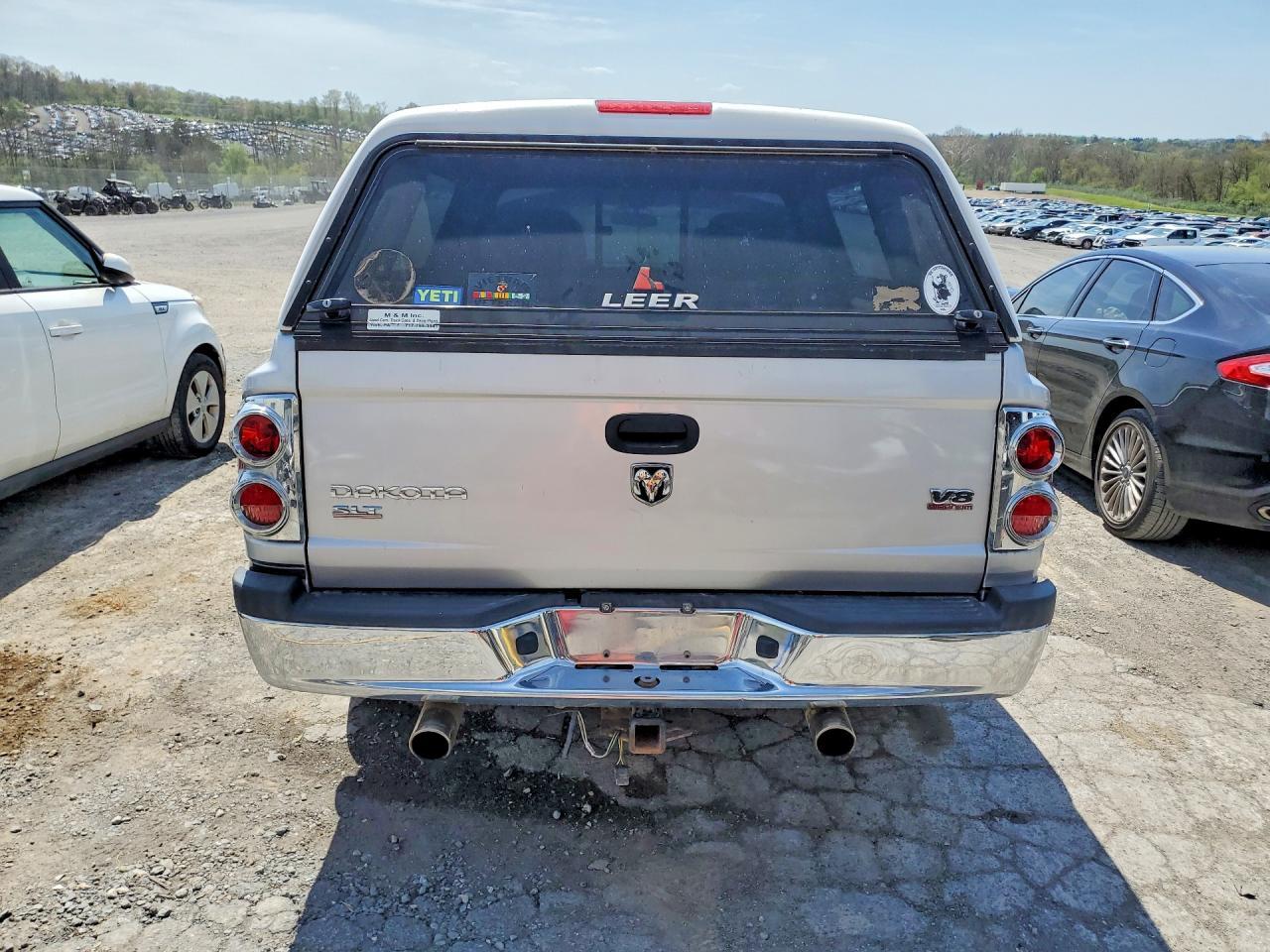 2006 Dodge Dakota Quad SLT