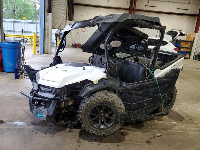 2016 Honda Pioneer 1000 Utility Vehicle