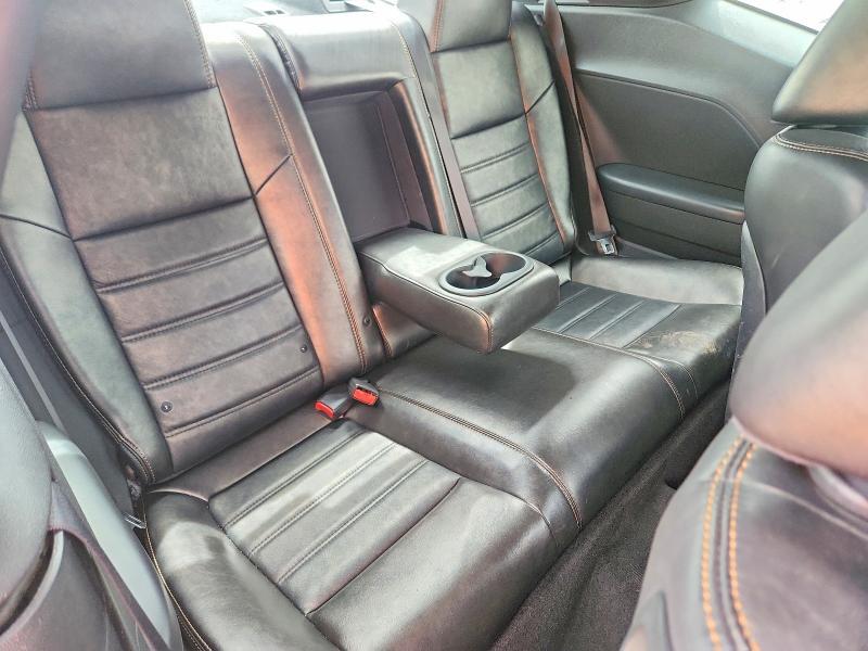 2014 Dodge Challenger sxt