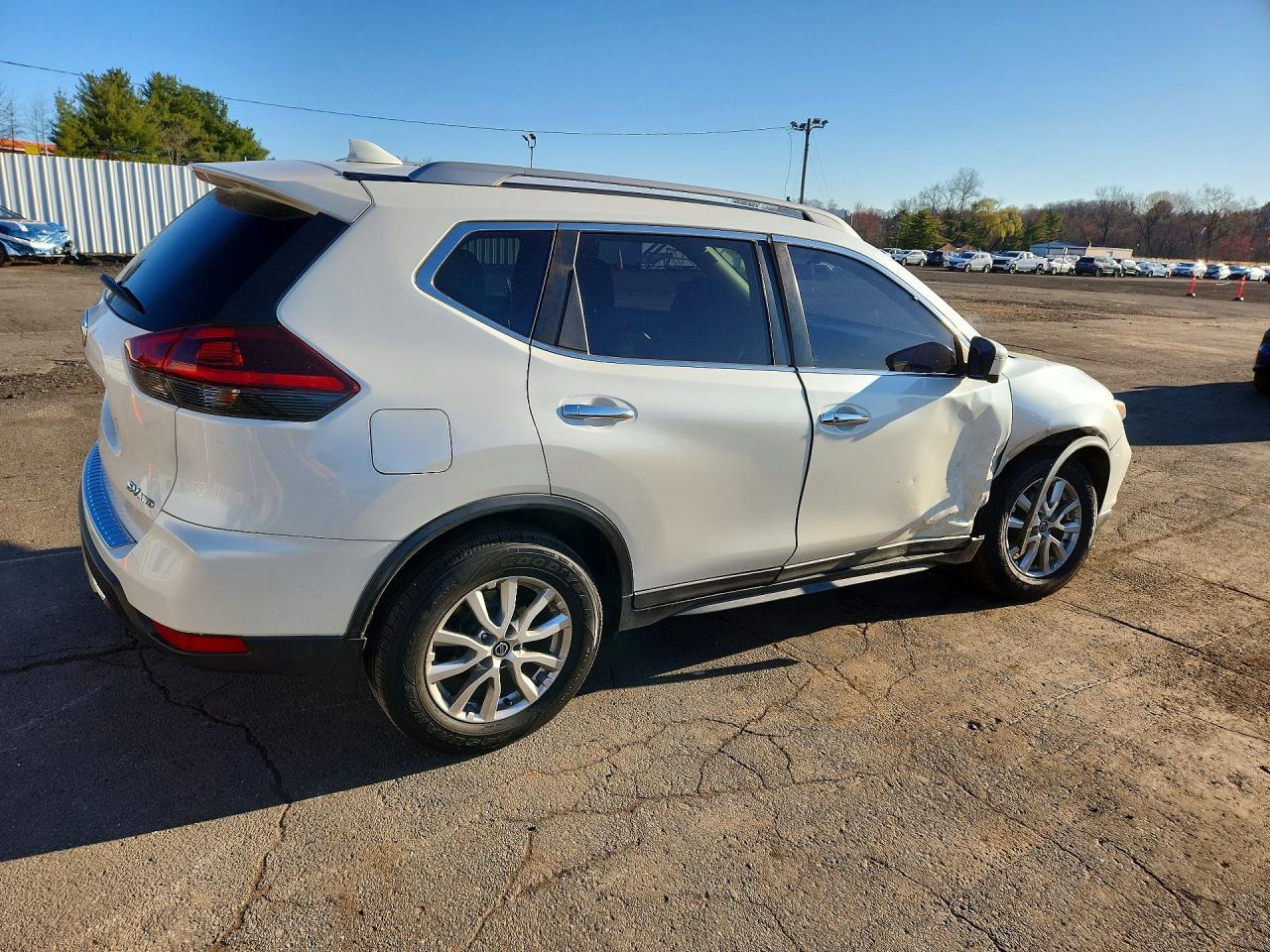 2018 Nissan Rogue sv