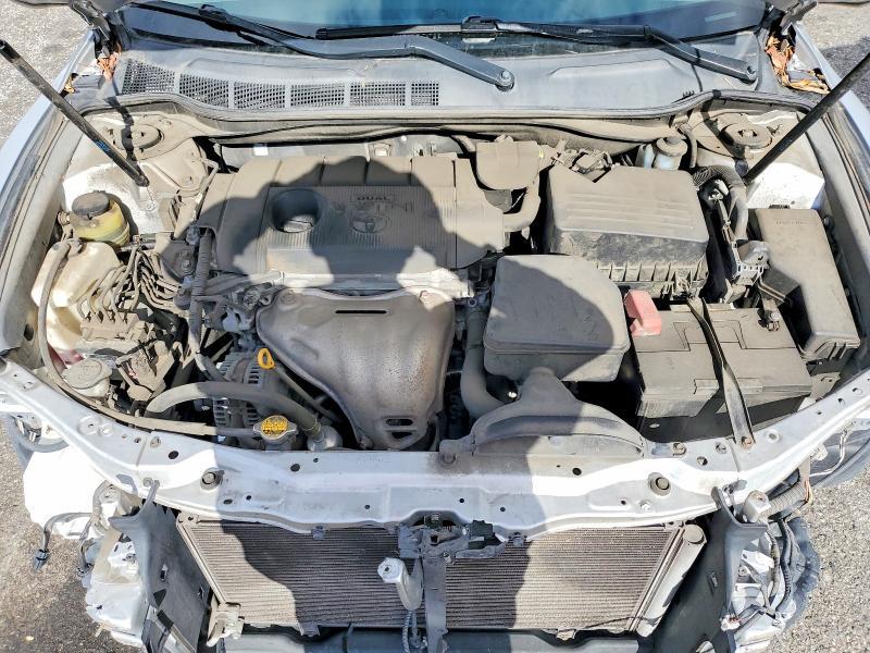 2011 Toyota Camry le