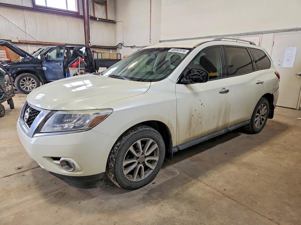 2016 Nissan Pathfinder s