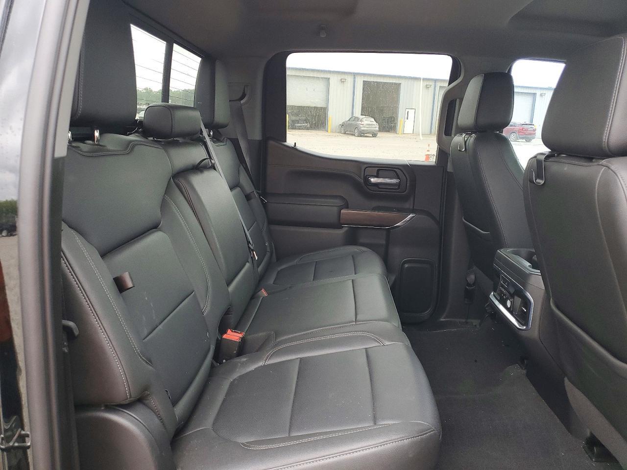 2021 GMC Sierra K1500 SLT