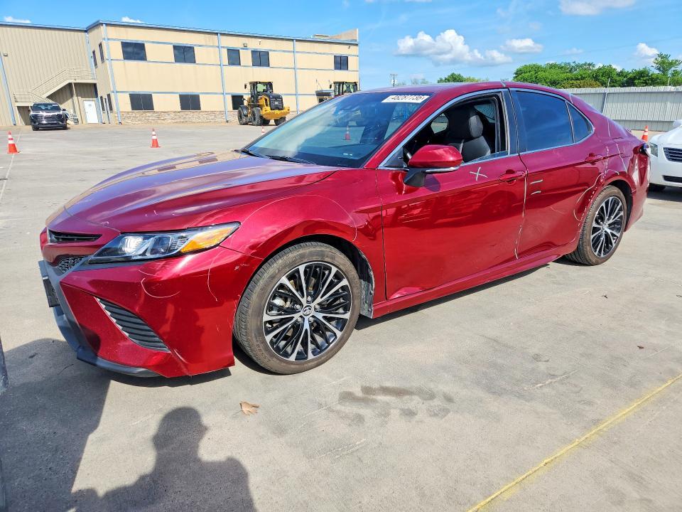 2018 Toyota Camry se