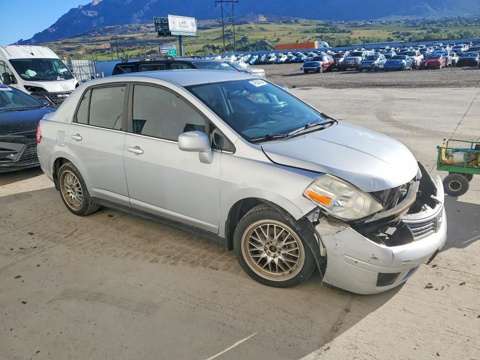 2007 Nissan Versa 1.8 s