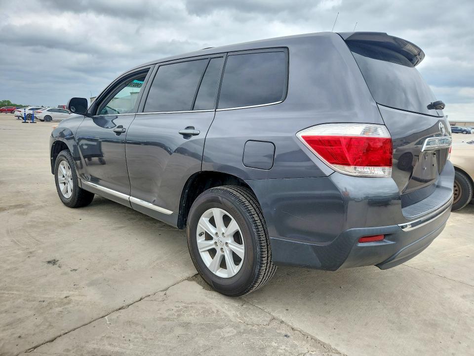 2013 Toyota Highlander Base