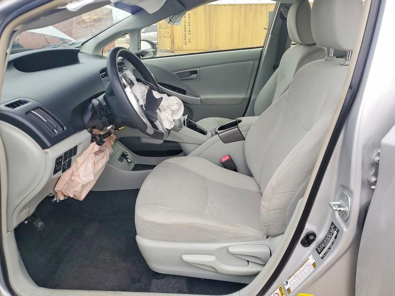 2013 Toyota Prius two