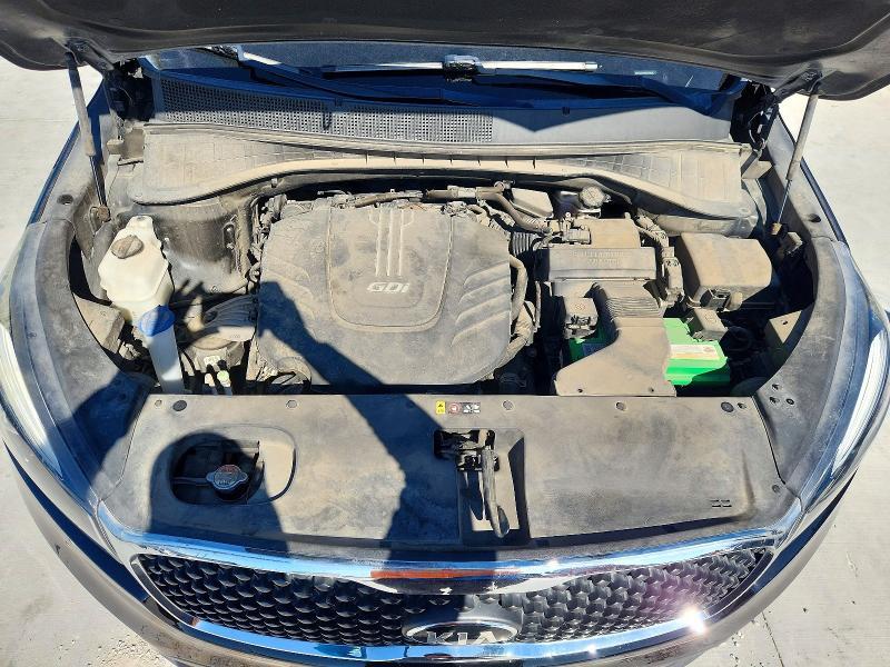 2017 KIA Sorento lx V6