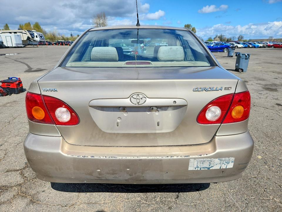 2004 Toyota Corolla le