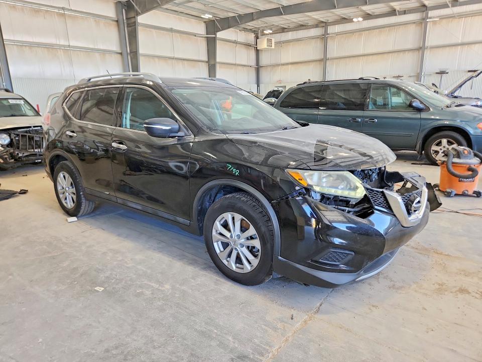 2015 Nissan Rogue sv