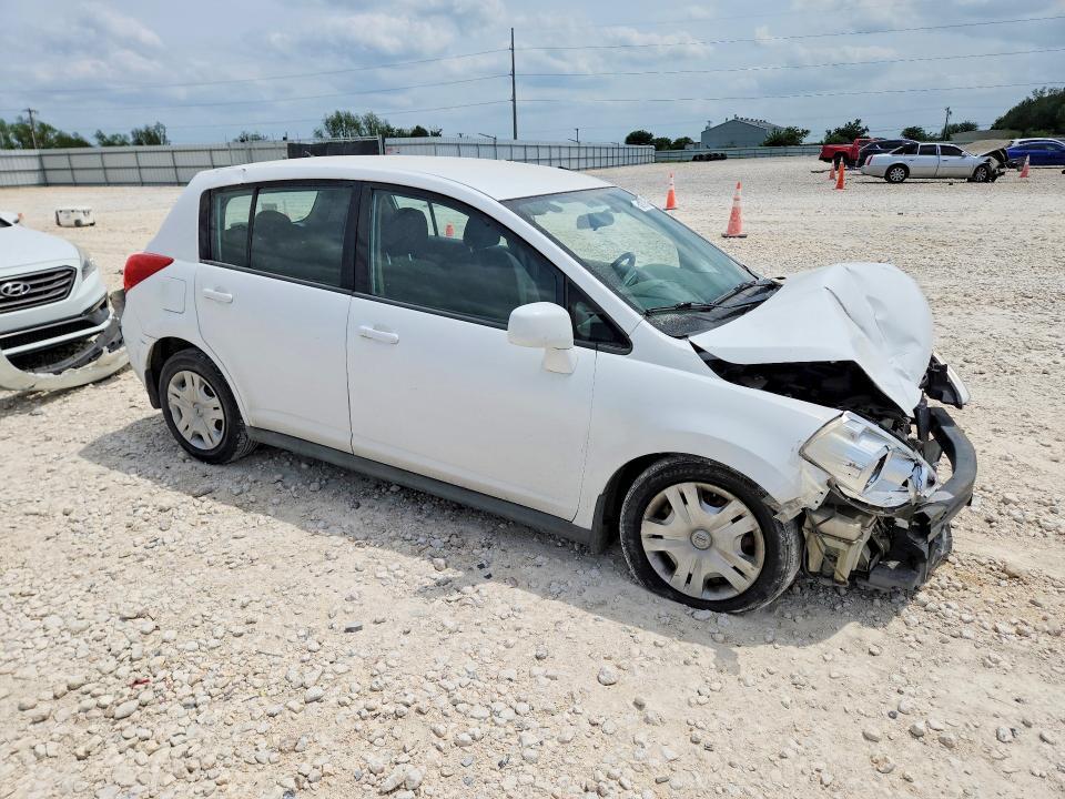 2010 Nissan Versa 1.8 s