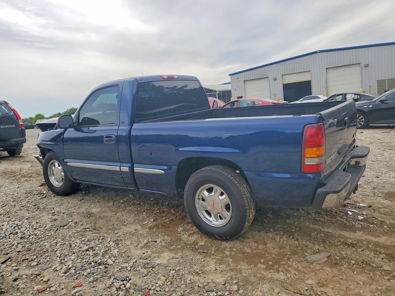 2002 GMC New Sierra C1500