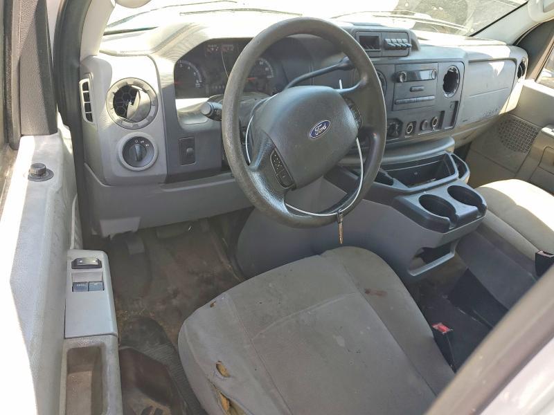 2010 Ford E350 Utility / Service Truck