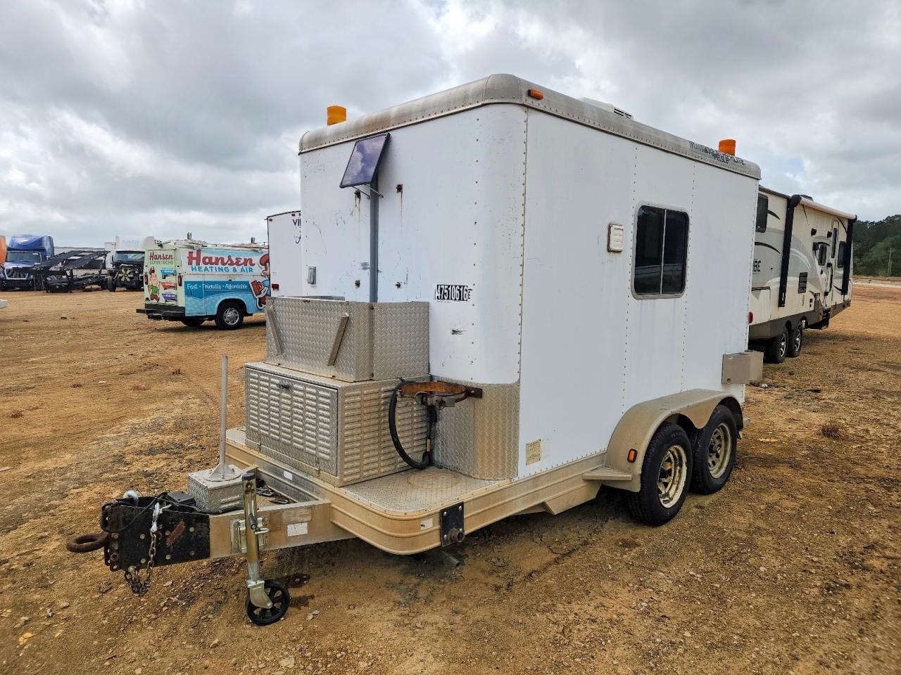 2005 Featherlite 1627 Fiber Optic Splicing Trailer